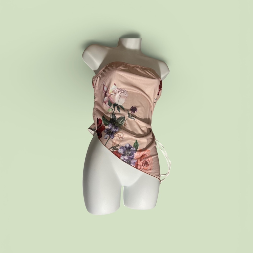 NWOT Floral Asymmetrical Handkerchief Top | Pink & Cream | Size L